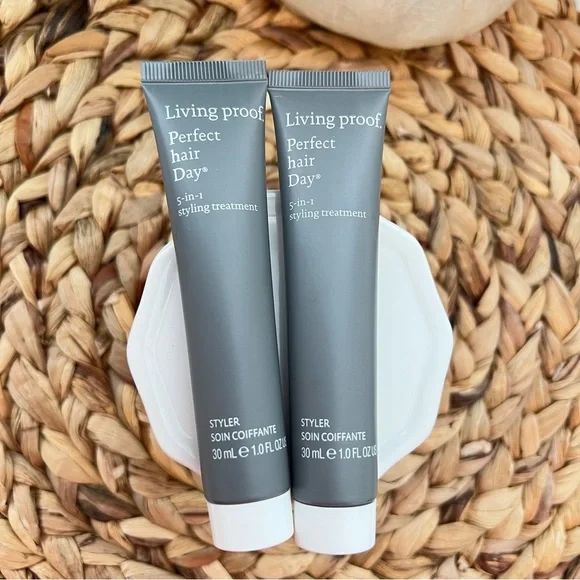 2 Living Proof Perfect Hair Day 5 in 1 Styling Treatment | New | Travel Size - Picture 1 of 2